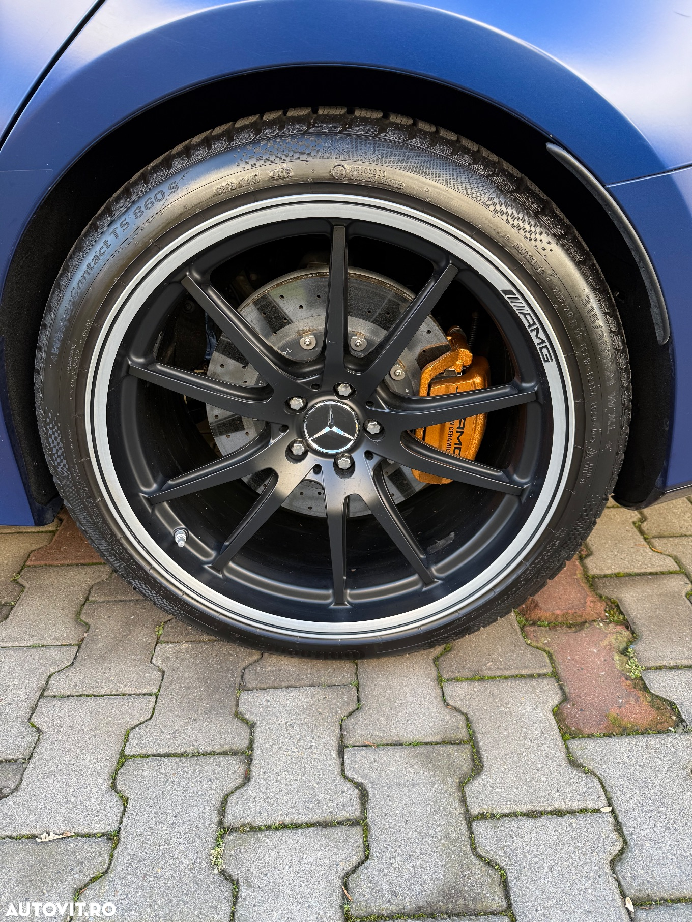 Mercedes-Benz AMG GT-S 63 4MATIC+ - 13