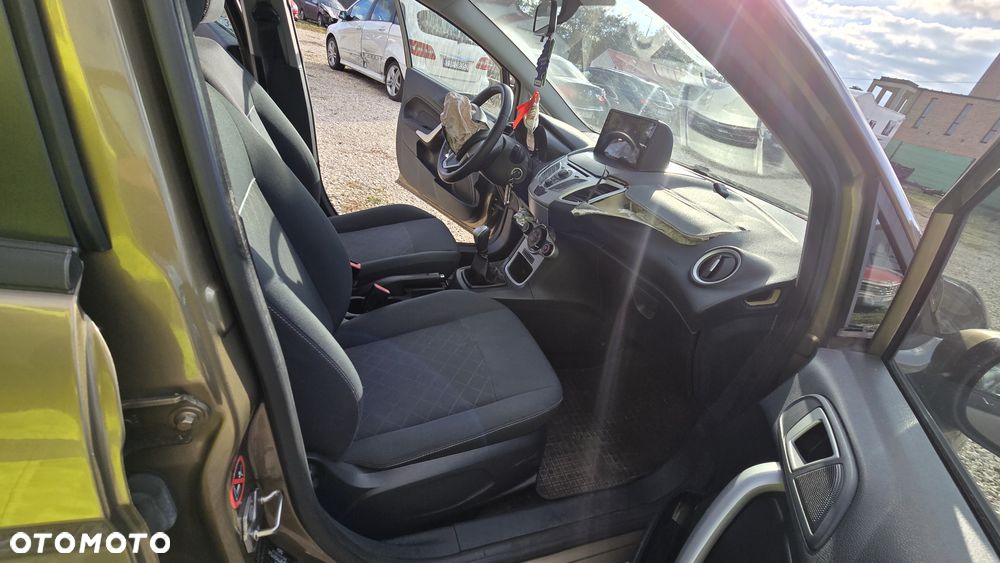 Ford Fiesta 1.25 Gold X - 18