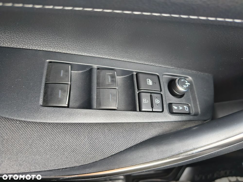 Toyota Corolla - 16