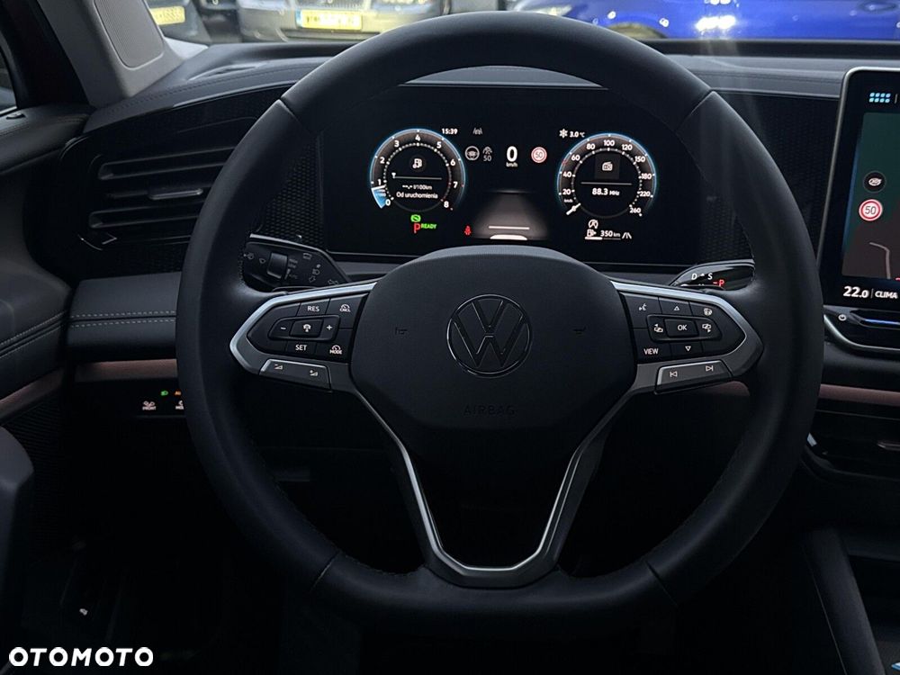 Volkswagen Tiguan - 18