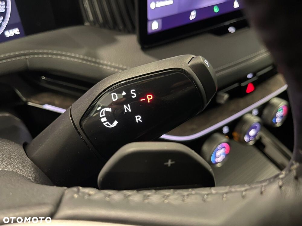 Skoda Superb 2.0 TDI SCR L&K DSG - 26