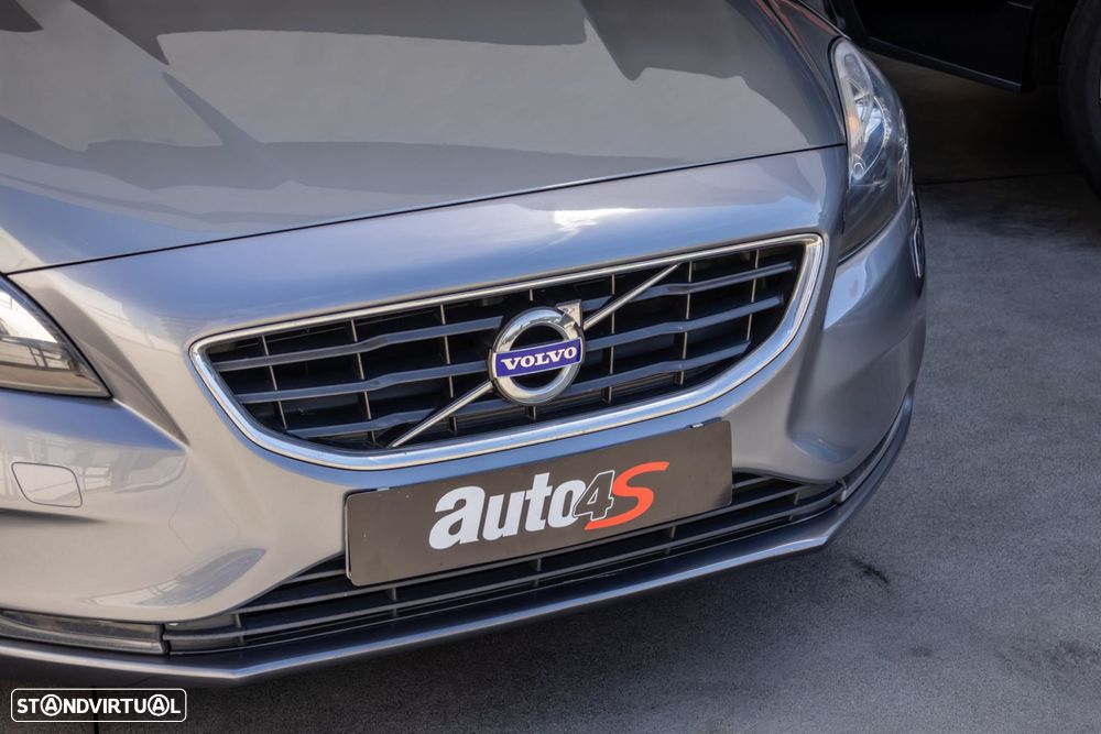 Volvo V40 1.6 D2 Momentum - 10