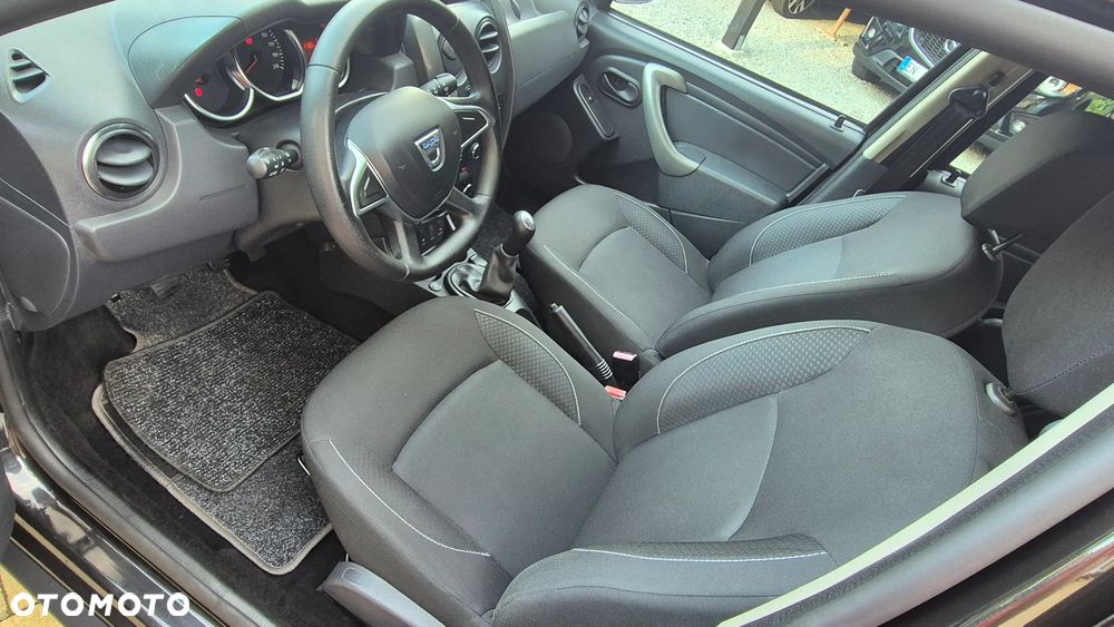 Dacia Duster SCe 115 4x2 Prestige - 17