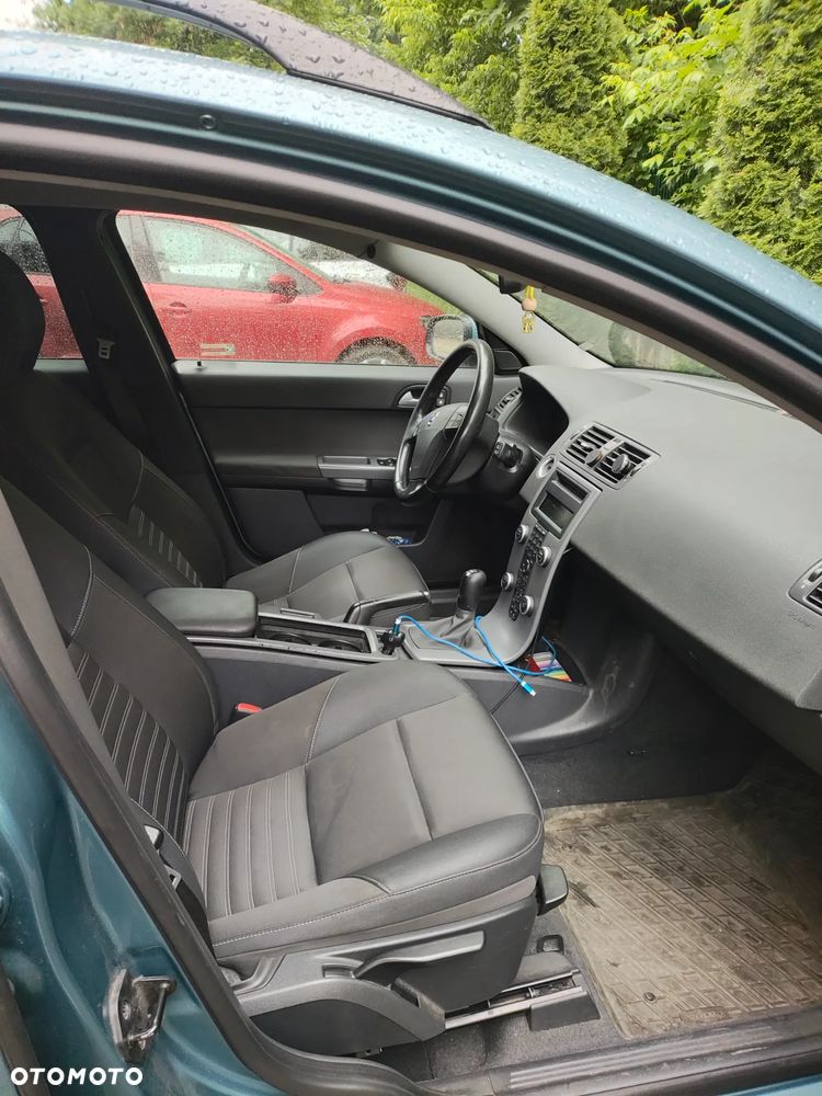 Volvo V50 1.8 Momentum - 17