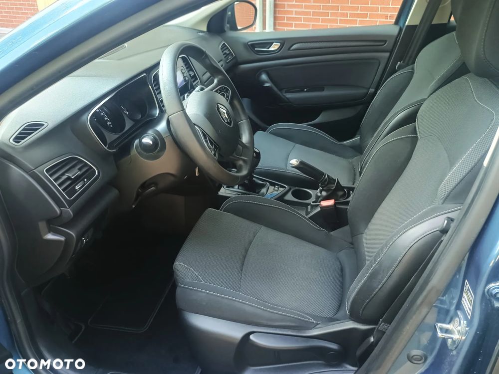 Renault Megane ENERGY TCe 100 LIFE - 10