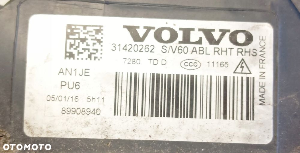 Lampa Prawa Przednia Xenon Volvo V60 S60 - 4