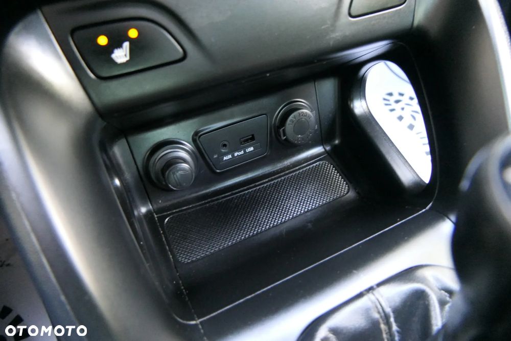 Hyundai ix35 2.0 Premium 2WD - 22