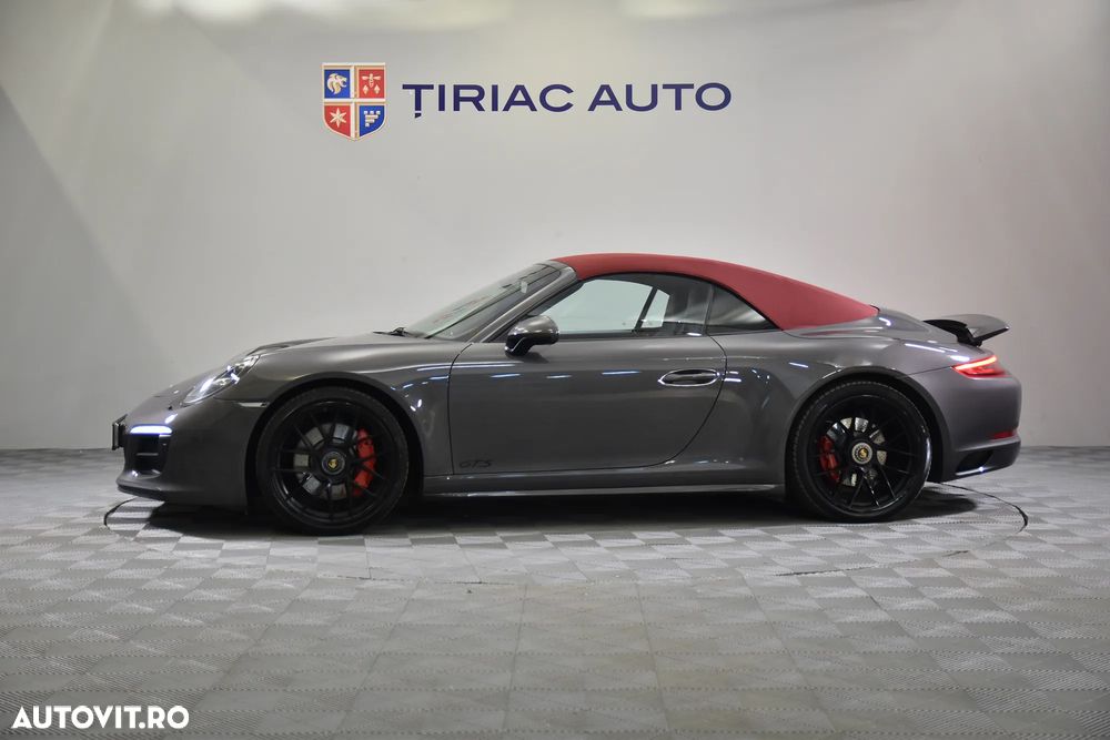 Porsche 911 Carrera 4 GTS PDK - 2