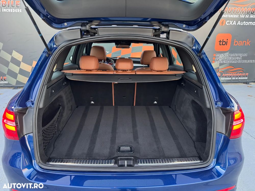 Mercedes-Benz GLC 250 d 4Matic 9G-TRONIC AMG Line - 36