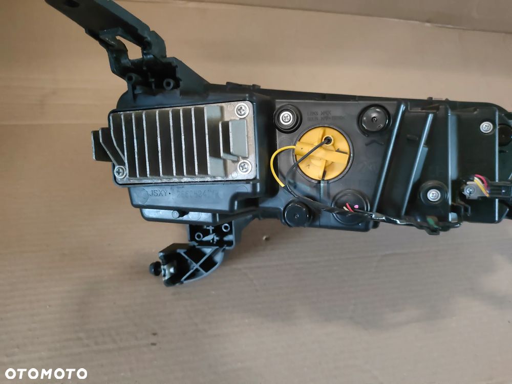 Dacia Spring Elektryk 22- LAMPA LEWY PRZÓD LED 266052417R - 10