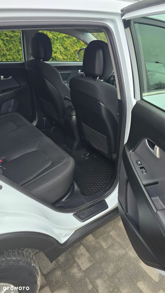 Kia Sportage 1.7 CRDI Business Line L 2WD - 10