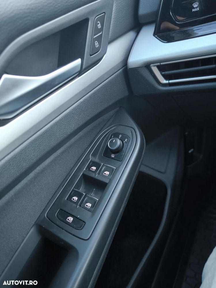 Volkswagen Golf 2.0 TDI Highline - 20