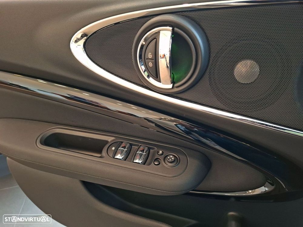 MINI Clubman John Cooper Works Premium P. JCW Plus Auto - 19