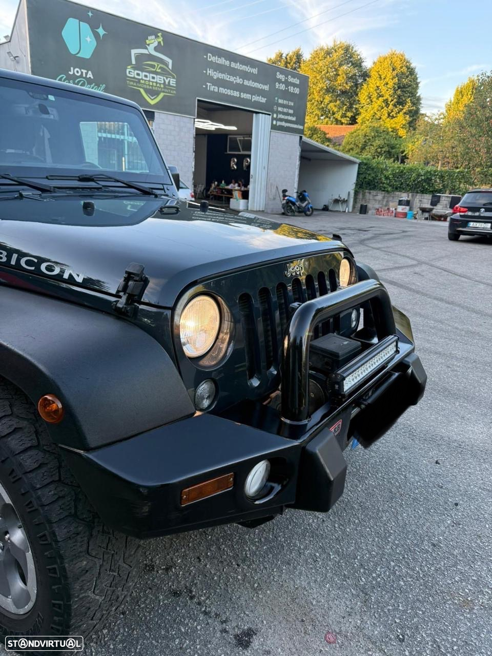 Jeep Wrangler - 4
