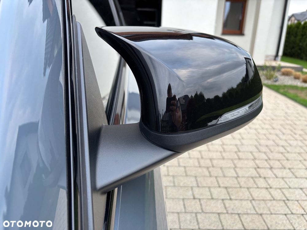 BMW X1 - 36