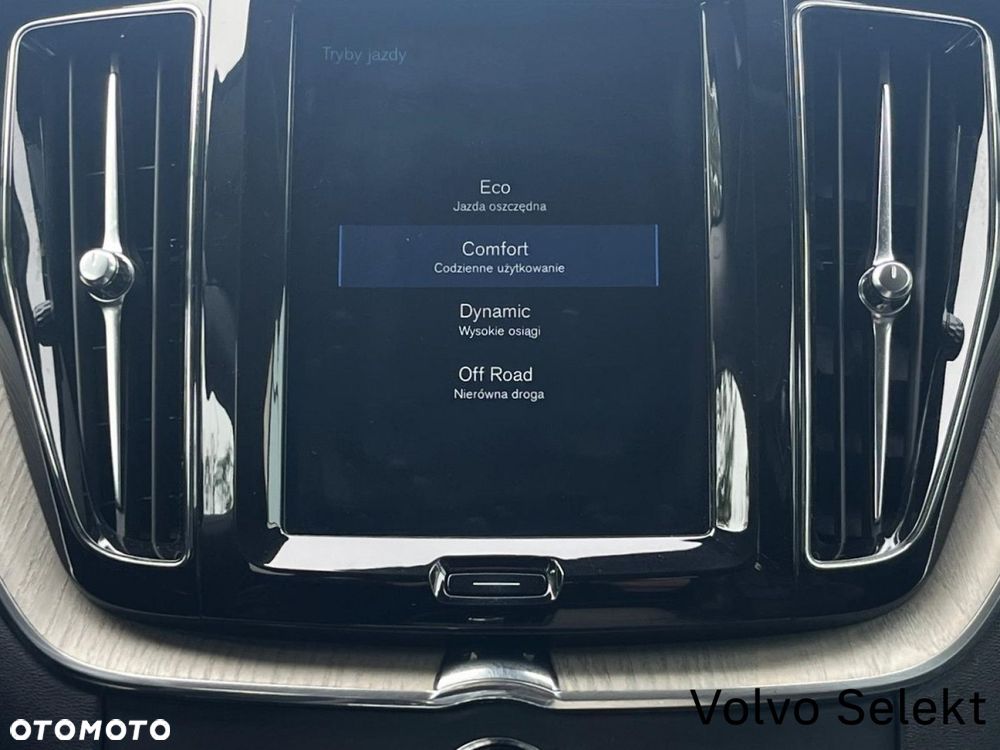 Volvo XC 60 - 28