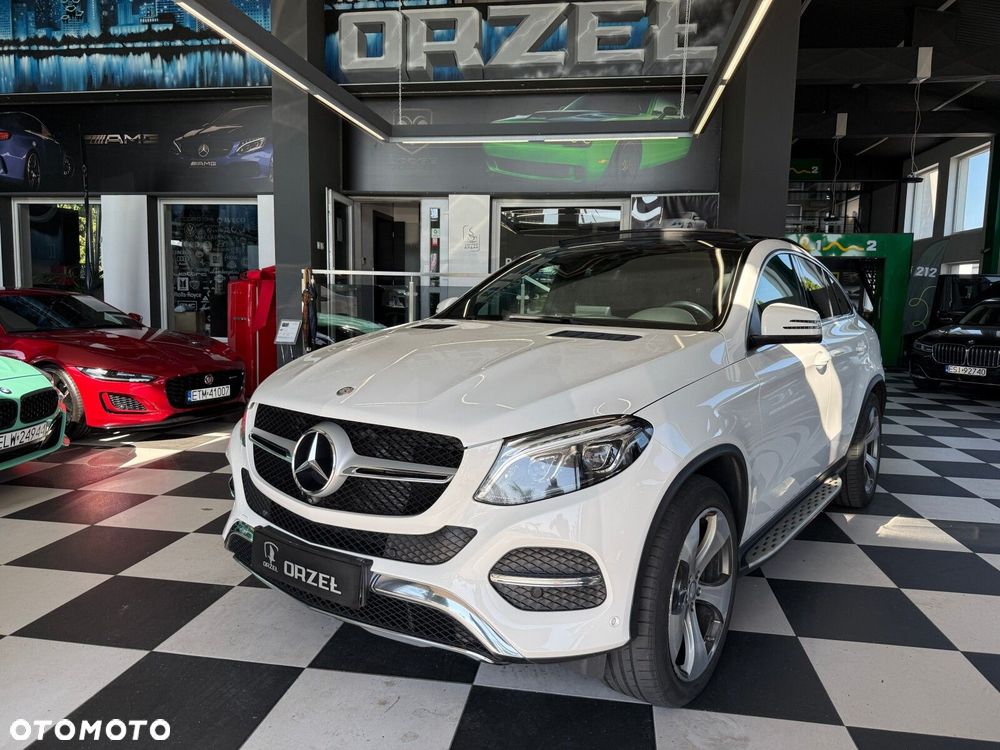 Mercedes-Benz GLE - 1