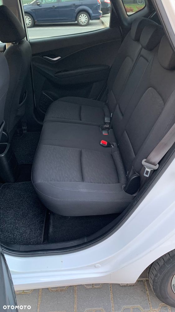 Hyundai ix20 1.4 BlueDrive Comfort - 18