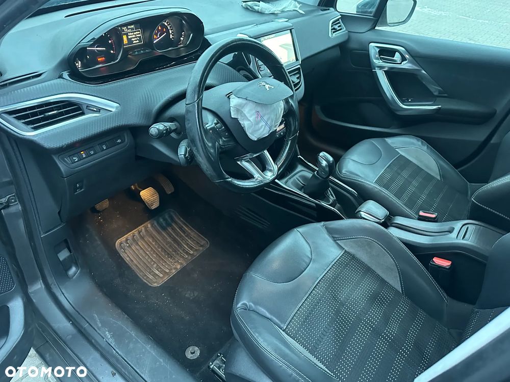 Peugeot 2008 e-HDi FAP 92 STOP & START Allure - 9