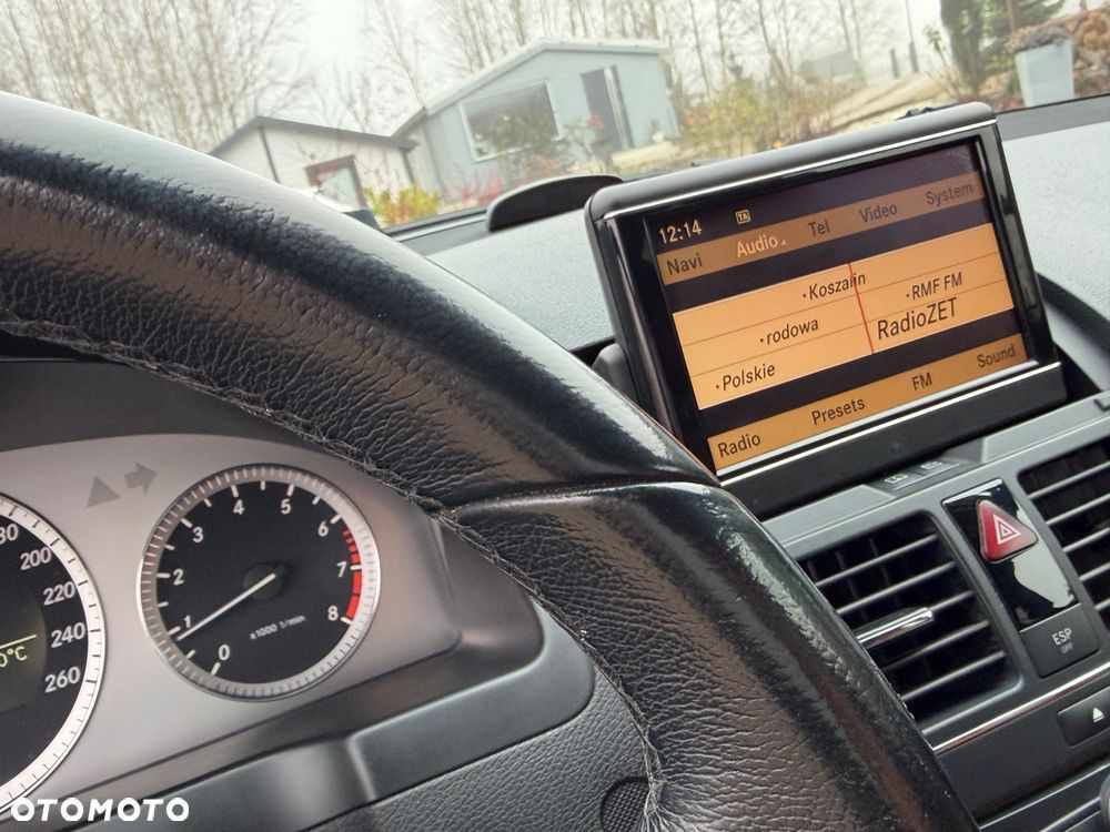 Mercedes-Benz Klasa C 180 K BlueEff Avantgarde - 16