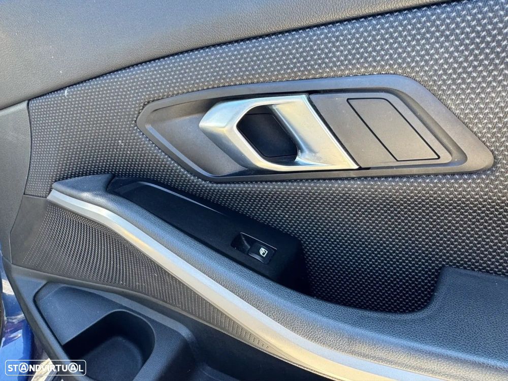 BMW 330 e Corporate Edition Auto - 16