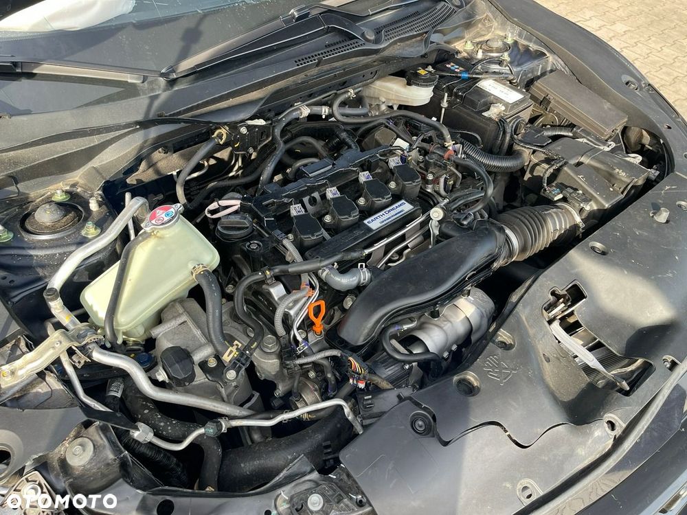 Honda Civic 1.5 i-VTEC Turbo Sport - 11