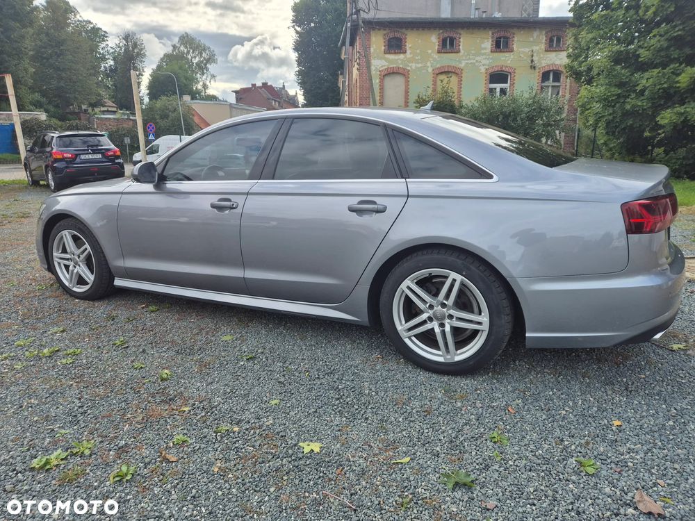 Audi A6 Avant 2.0 TDI Ultra DPF S tronic - 10