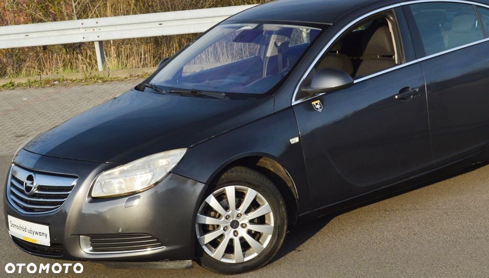Opel Insignia - 8
