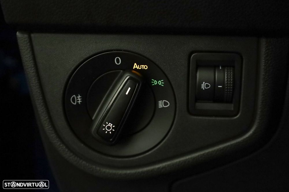 VW Taigo 1.0 TSI Urban - 18