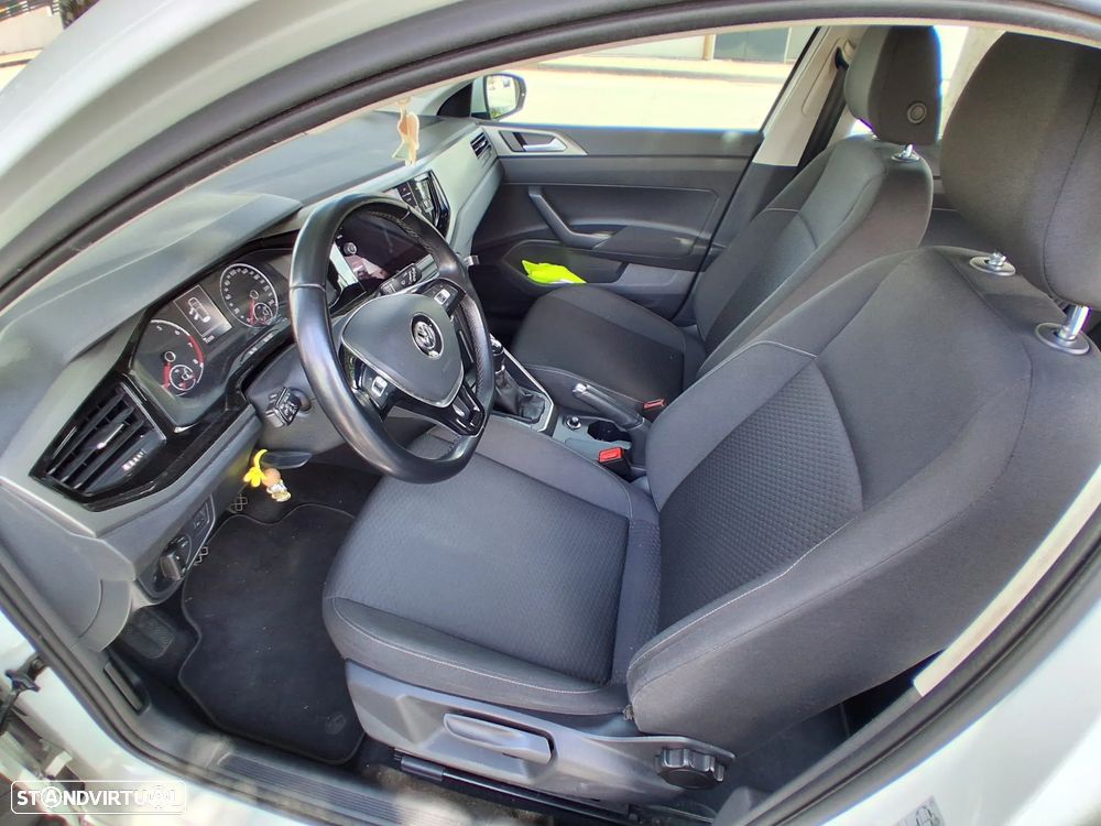 VW Polo 1.0 TSI Confortline - 12