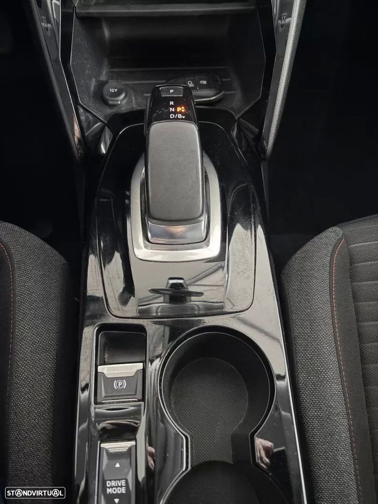 Peugeot e-2008 Active - 14