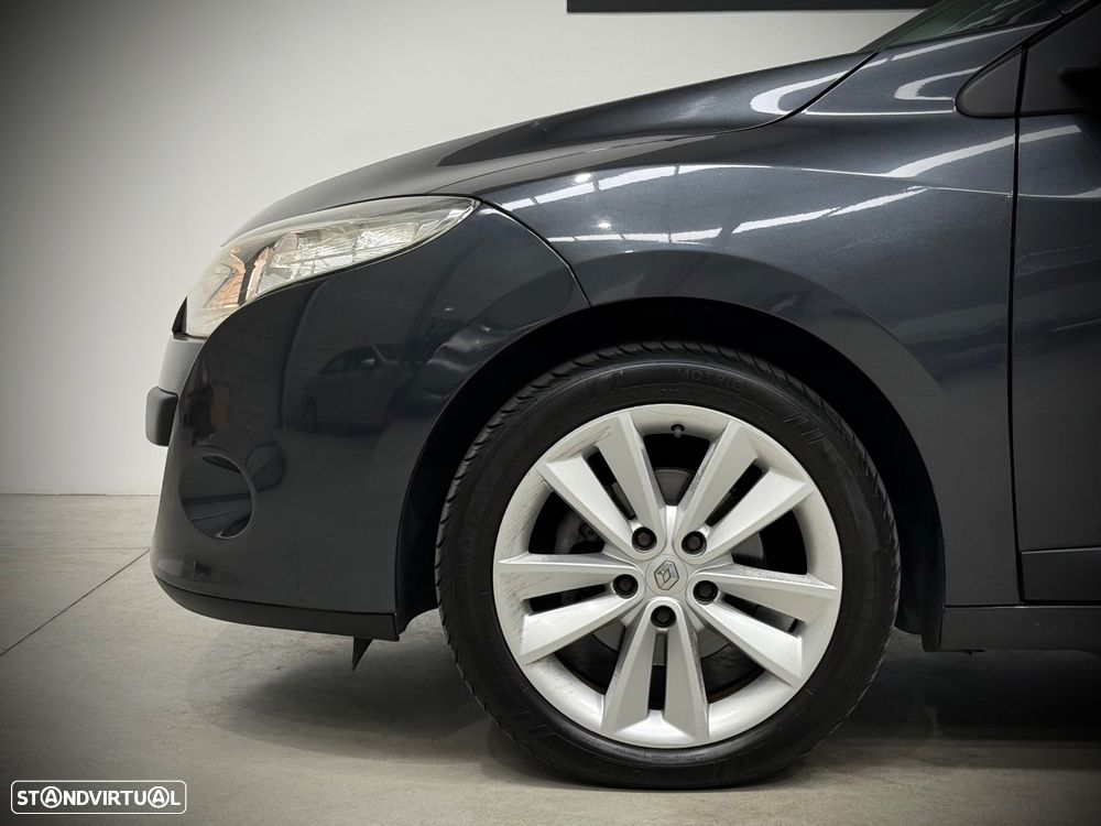 Renault Mégane 1.5 dCi Dynamique S - 23