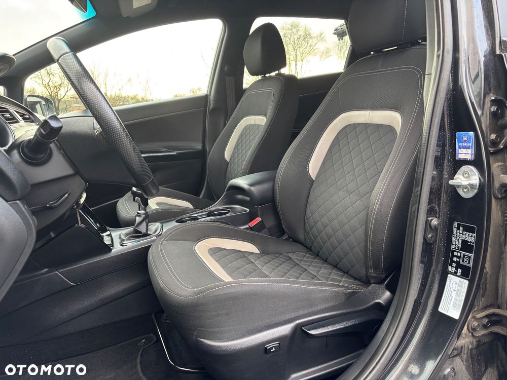 Kia Ceed 1.6 CRDi 136 ISG GT Line - 8