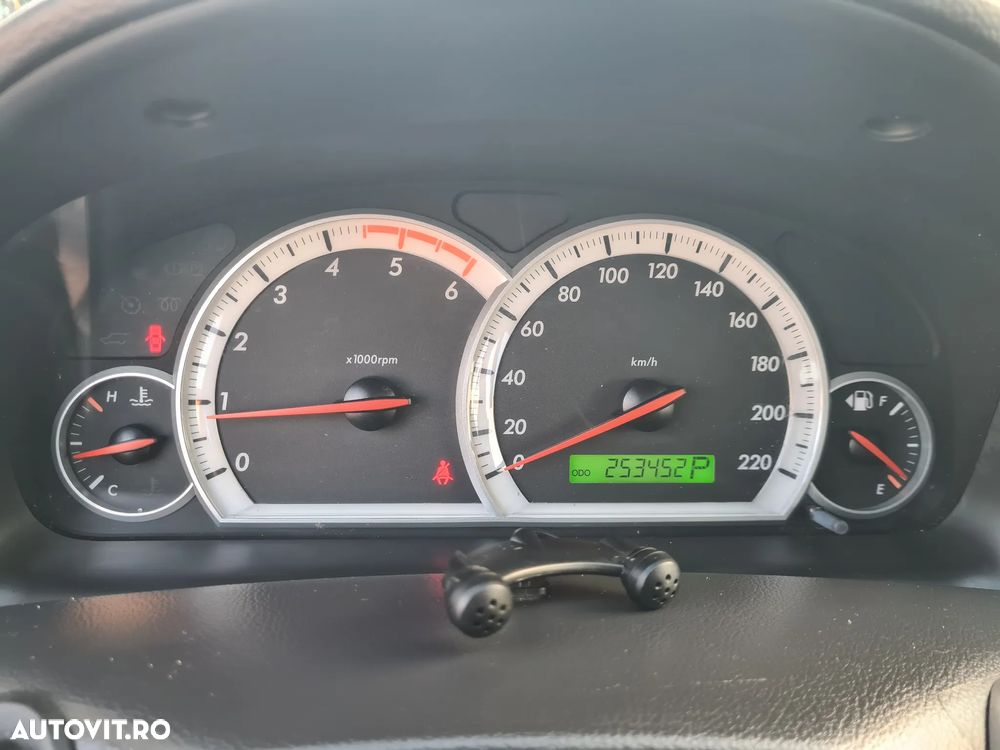 Chevrolet Captiva 2.0 4WD 7 Sitzer Automatik LT - 34