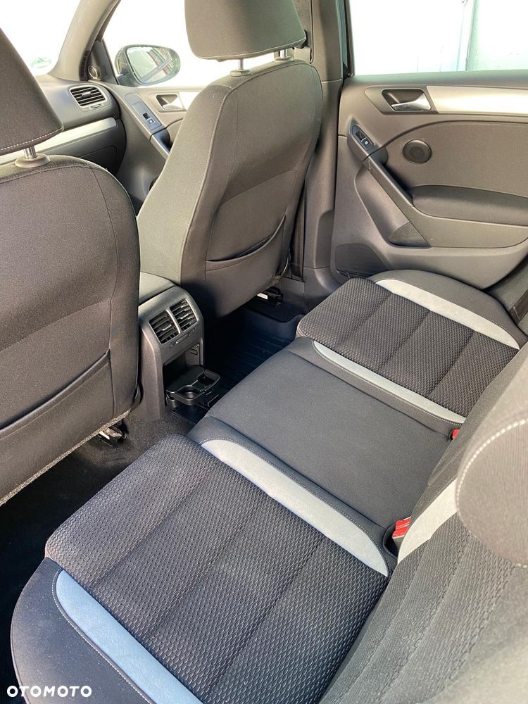 Volkswagen Golf VI 1.4 TSI Highline DSG - 12