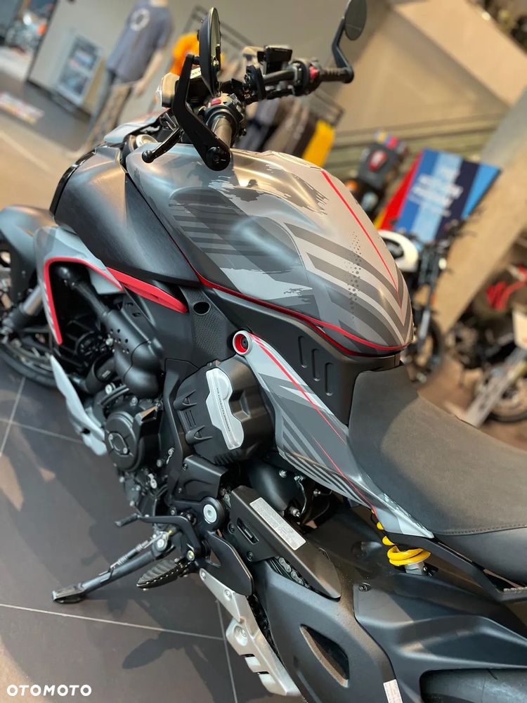 Ducati Diavel - 7