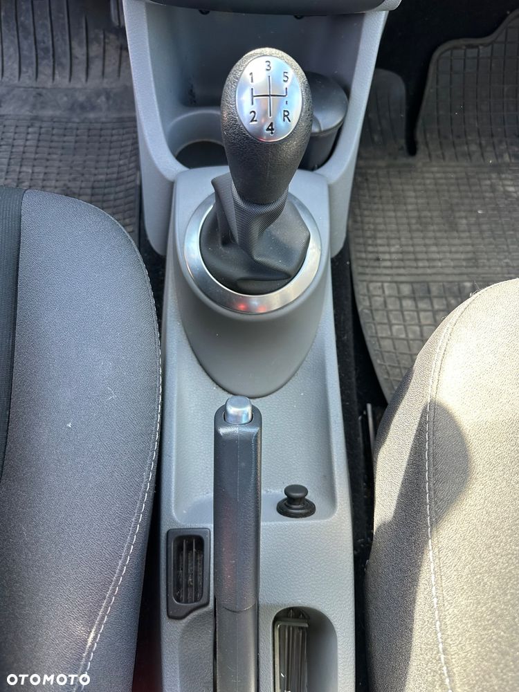 Renault Modus - 21