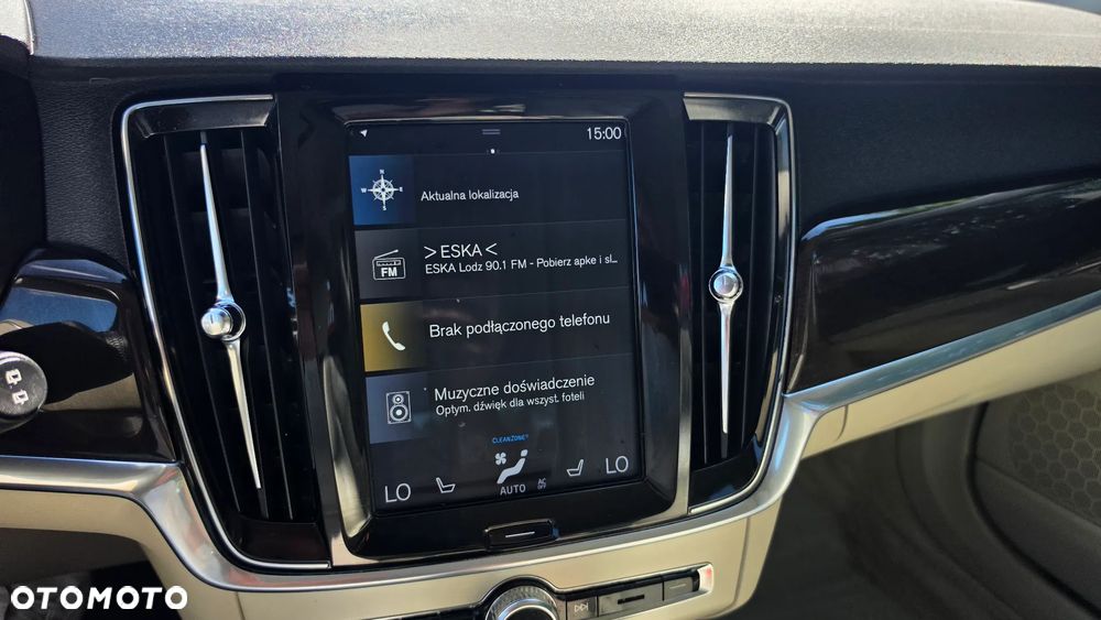 Volvo V90 D4 Geartronic Momentum - 25