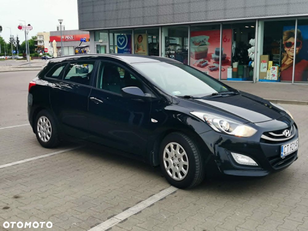 Hyundai i30 1.6 CRDi Classic + - 1