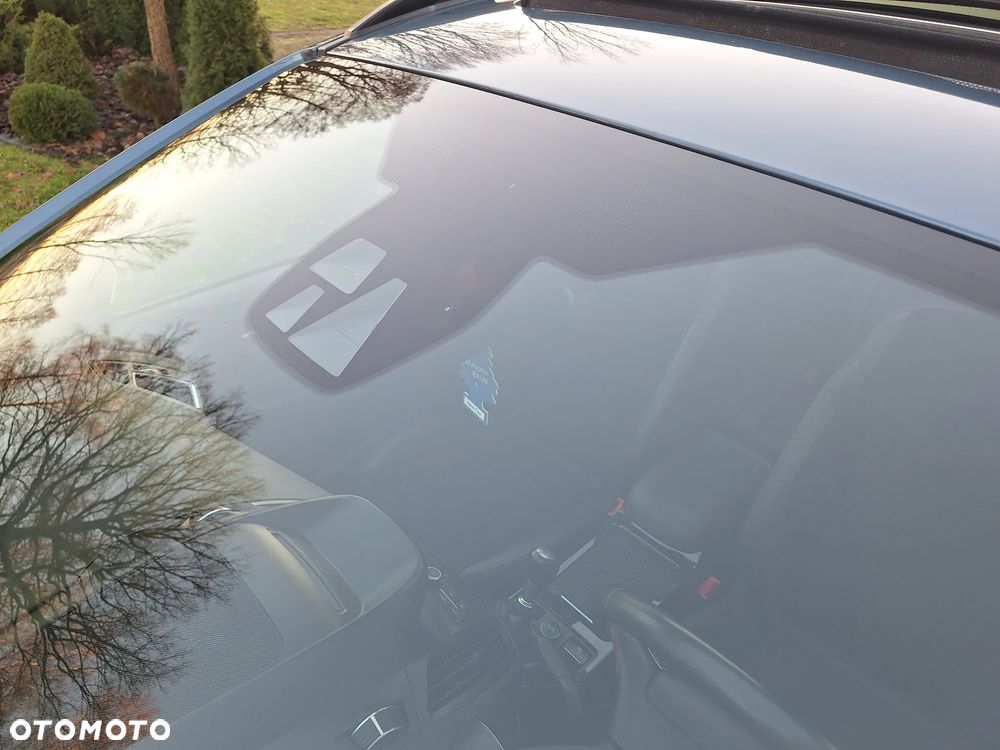 Ford Kuga 1.5 EcoBoost 2x4 ST-Line - 33