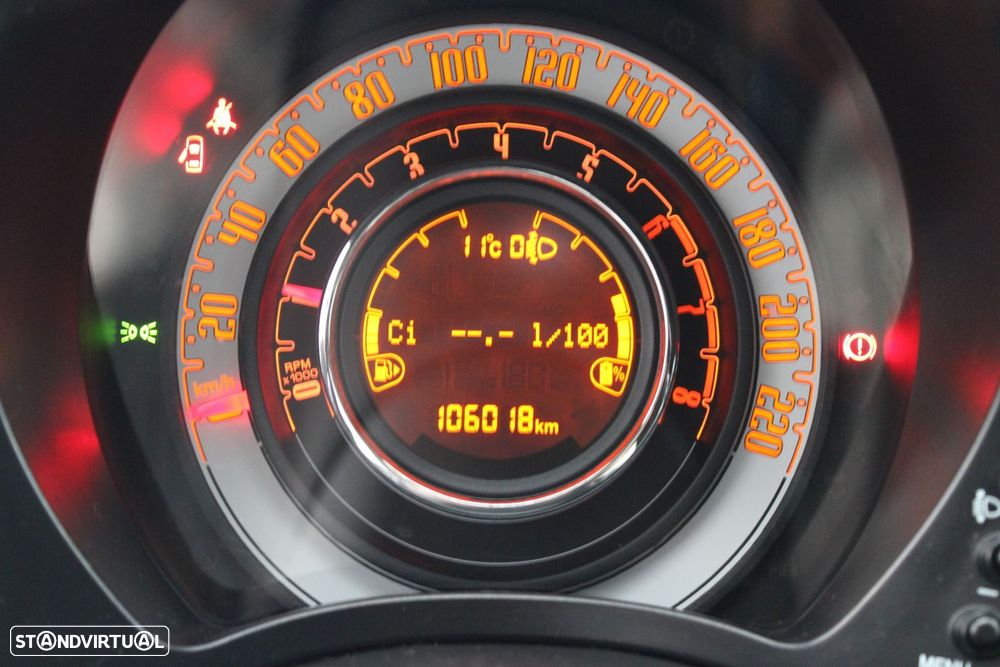 Fiat 500C 1.0 Hybrid Connect - 29