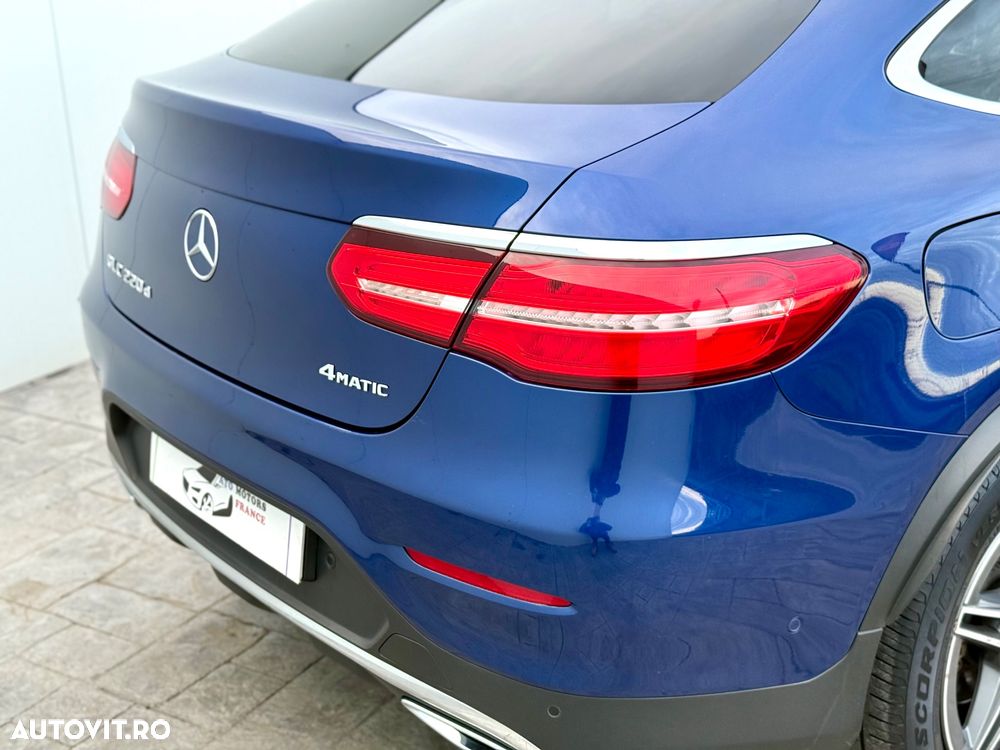 Mercedes-Benz GLC Coupe 220 d 4Matic 9G-TRONIC AMG Line - 13