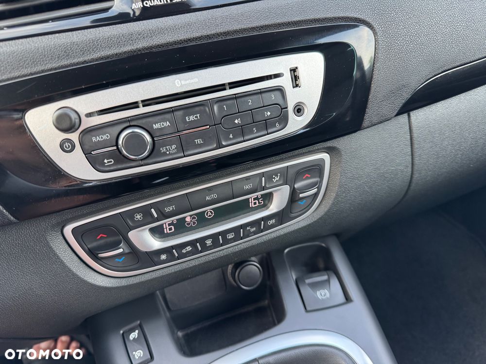 Renault Scenic Energy dCi 130 Start & Stop Bose Edition - 34
