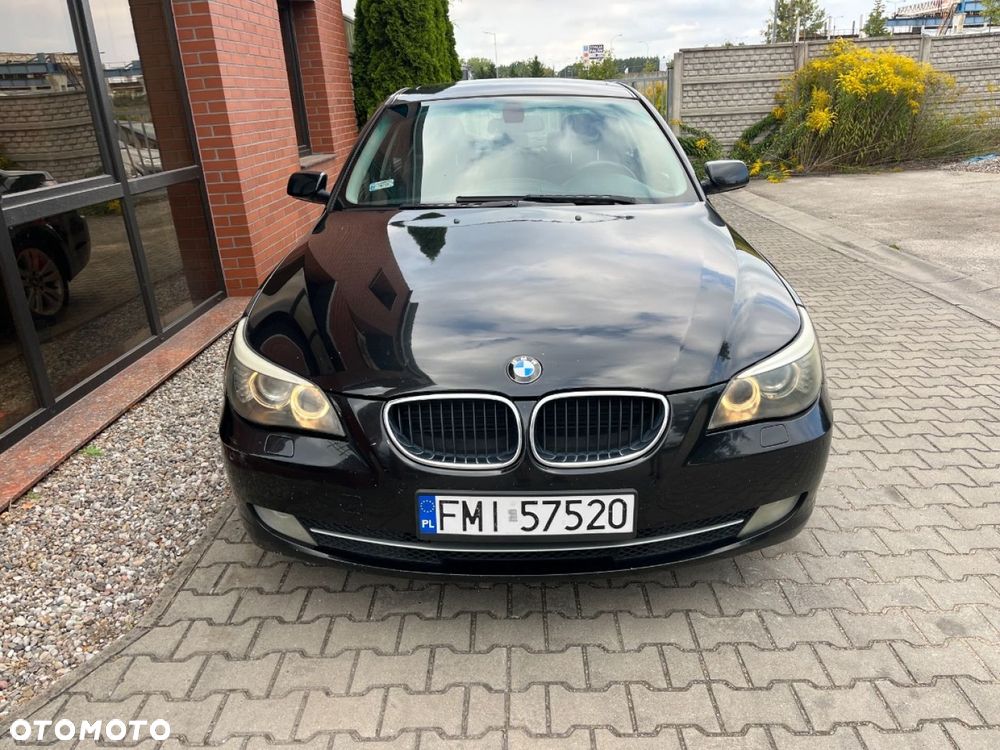 BMW Seria 5 520d - 5