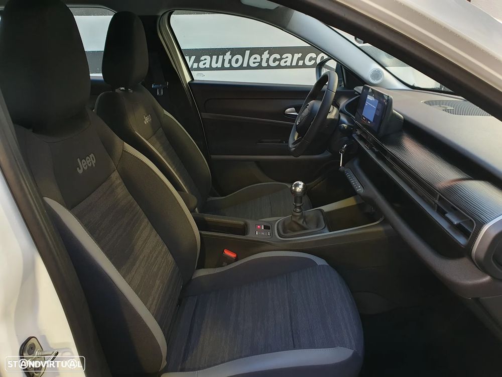 Jeep Avenger 1.2 GSE T3 Altitude - 4