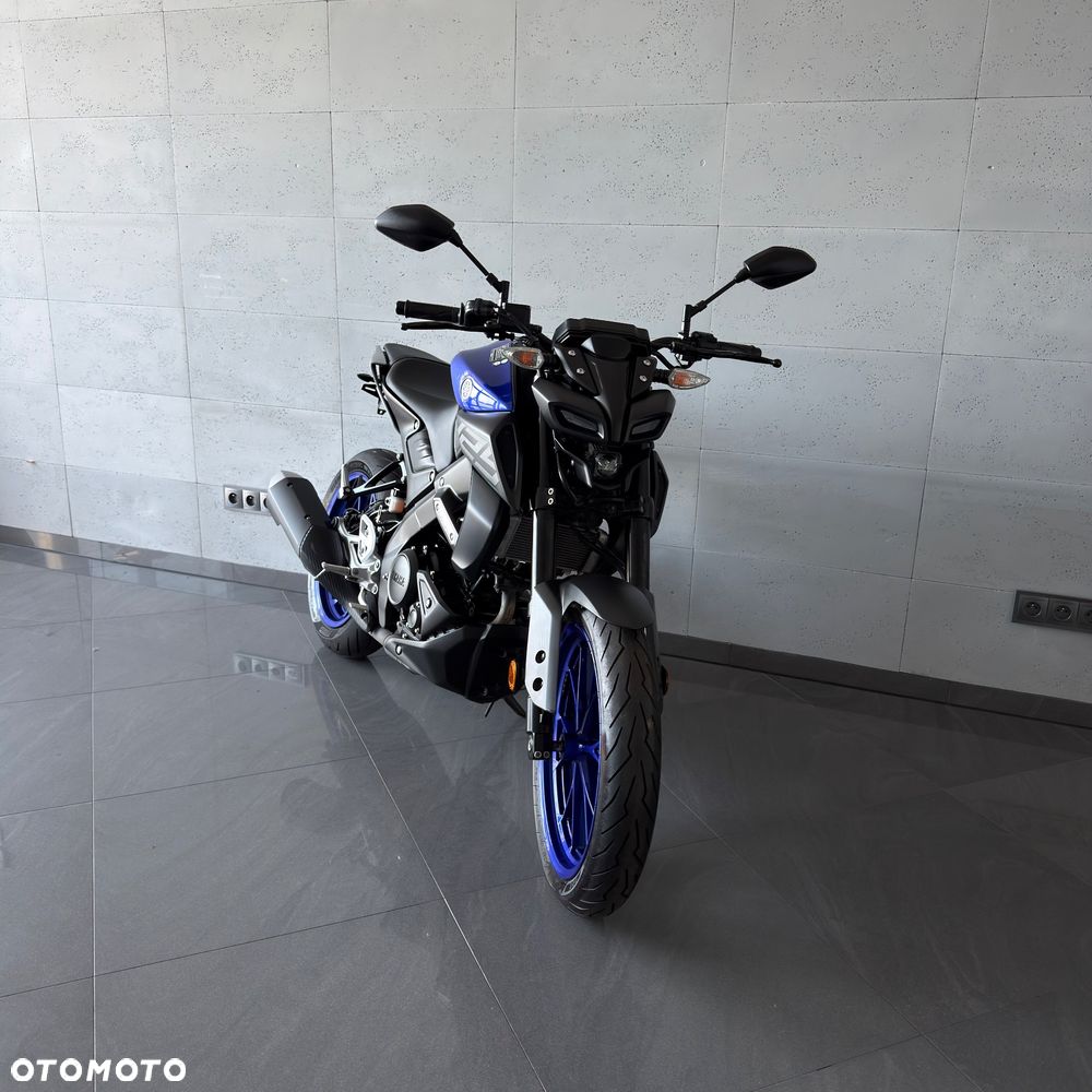 Yamaha MT - 4