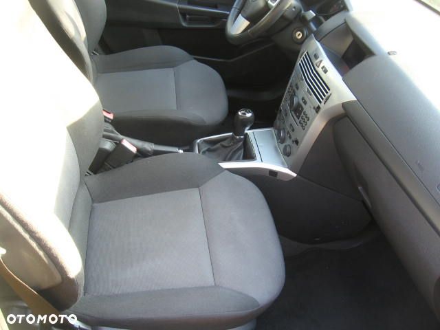 Opel Astra 1.6 Cosmo - 16