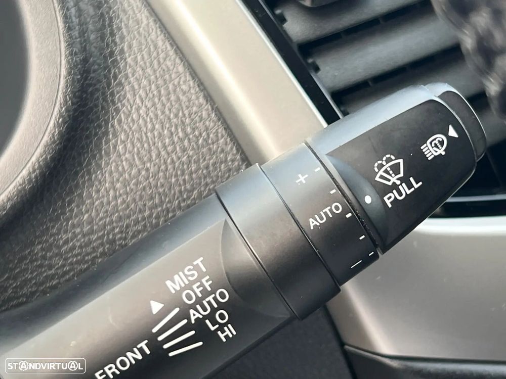 Mitsubishi L200 2.3 DI-D Strakar Space Cab Intense 4WD - 30