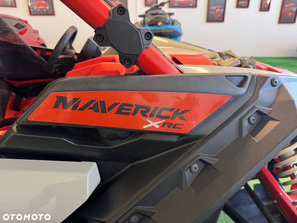 Can-Am Maverick - 13
