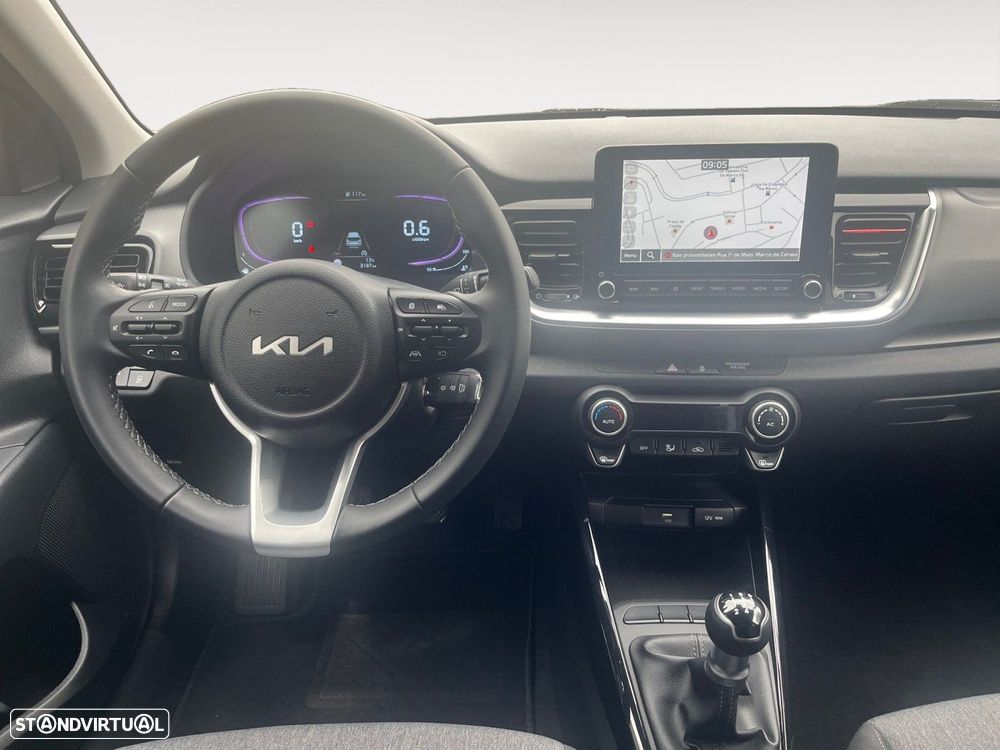 Kia Stonic 1.2 MPi Dynamic - 11
